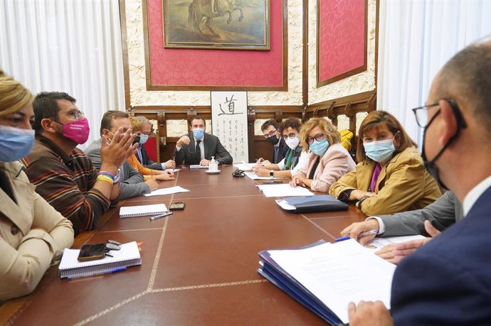 Reunión de la Junta de Gobierno Extraordinaria para aprobar la solicitud de fondos europeos para Movilidad.