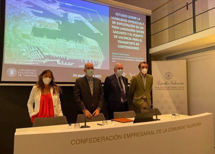 Presentación del 'Estudio sobre la viabilidad operativa y de explotación de un tren lanzadera entre Sagunto y el puerto de Valencia para el transporte de contenedores', elaborado por la UPV y encargado por Propeller Valencia.