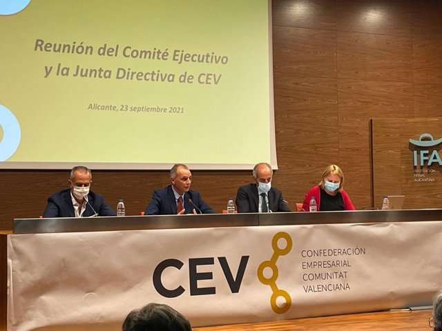 Junta Directiva de la CEV en IFA