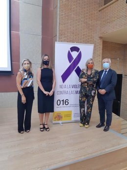 Acto en la UAL sobre trata de seres humanos