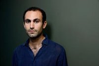 La temporada 5 de The Crown encuentra a su Dodi Al-Fayed, el novio de Lady Di