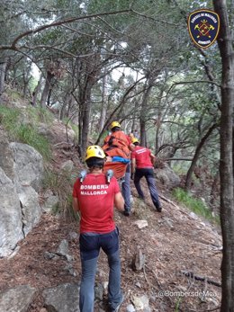 Una escaladora, herida por la caída de rocas en Valldemossa