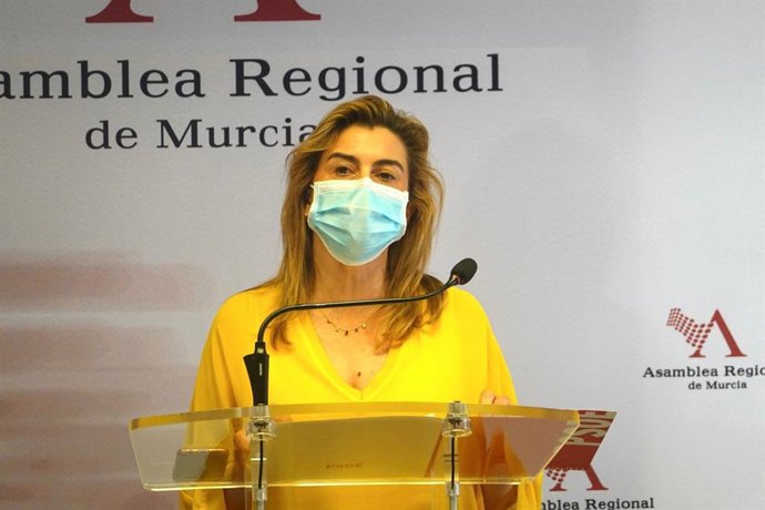 La diputada regional, Carmina Fernández