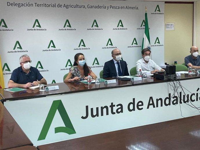 La Junta valora el control biológico en el cultivo de cítricos