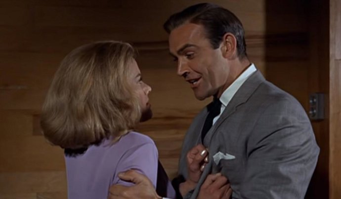 El James Bond de Sean Connery era un violador, según Cary Fukunaga