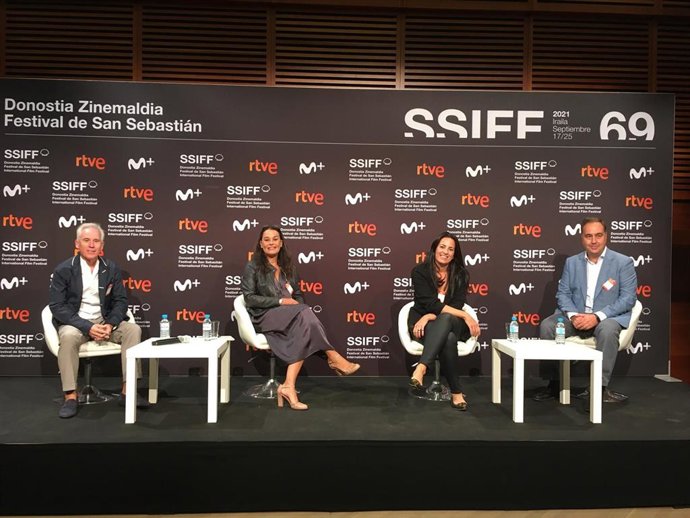El director general de Innovación y Formación del Profesorado, Luis-Domingo González, en el festival de San Sebastián.