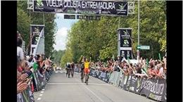 Benjamín Prades gana la Vuelta Ciclista a Extremadura 2021