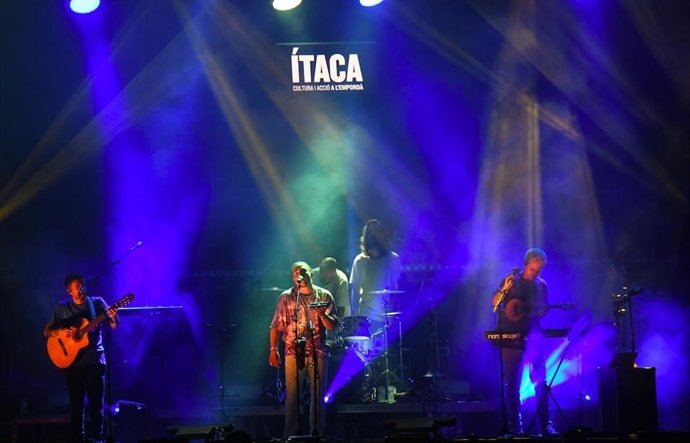 Concierto de Stay Homas en el Festival Ítaca