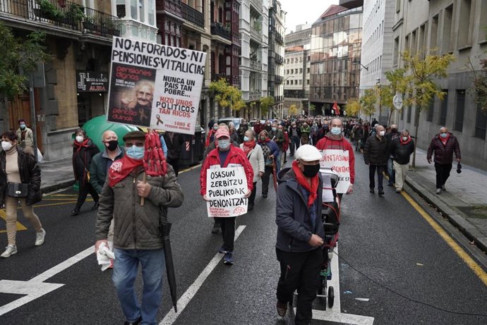 Archivo - Manifestación de pensionistas vascos.