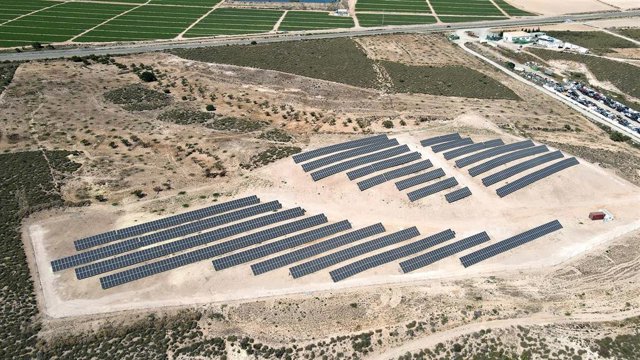 EiDF Solar pondrá en operación 30 parques de generación eléctrica en los próximos meses