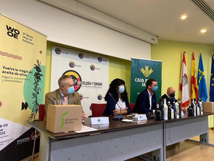 Inauguración del V Curso de Sumilleres del Aceite