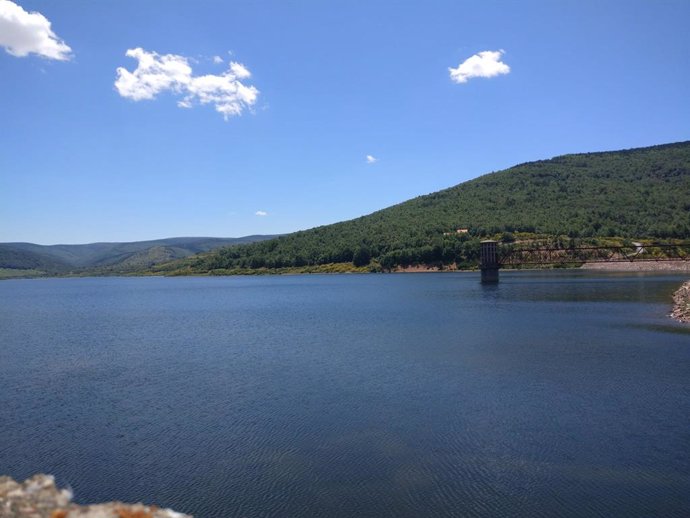 Archivo - Embalse de Pajares, este fin de semana