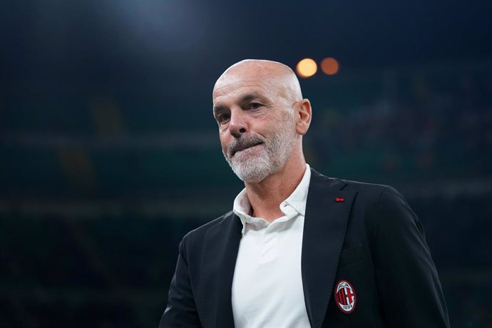 22 September 2021, Italy, Milan: AC Milan manager Stefano Pioli is pictured prior to the start of the Italian Serie A soccer match between AC Milan and Venezia at San Siro Stadium. Photo: -/LaPresse via ZUMA Press/dpa