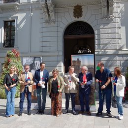Granada celebra con un acto en la plaza del Carmen el Día Mundial del Turismo.