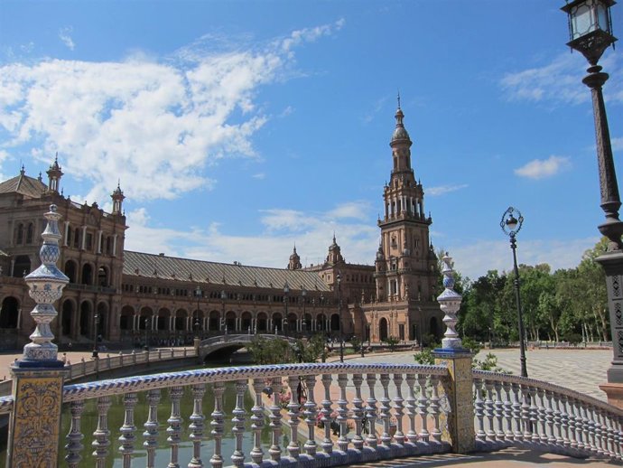 Archivo - Imagen de la Plaza de España de Sevilla