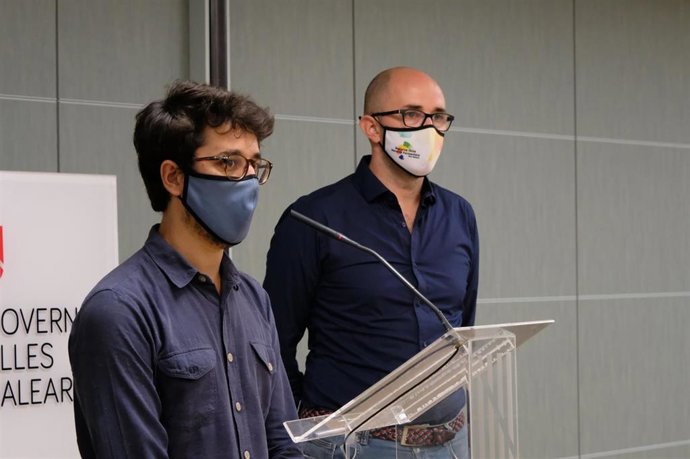 El director general de Energía y Cambio Climático, Pep Malagrava, y el director gerente del Instituto Balear de la Energía (IBE), Ferran Rosa.