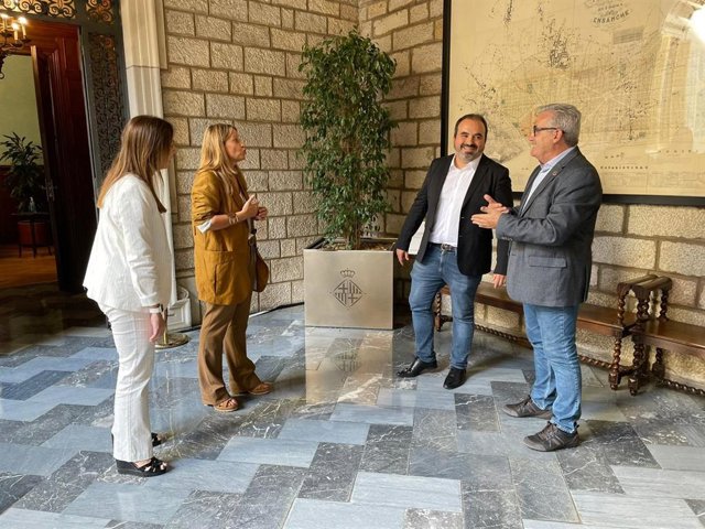 El periodista Joan Castelló se ha incorporado al grupo municipal de BCN Canvi en el Ayuntamiento de Barcelona.