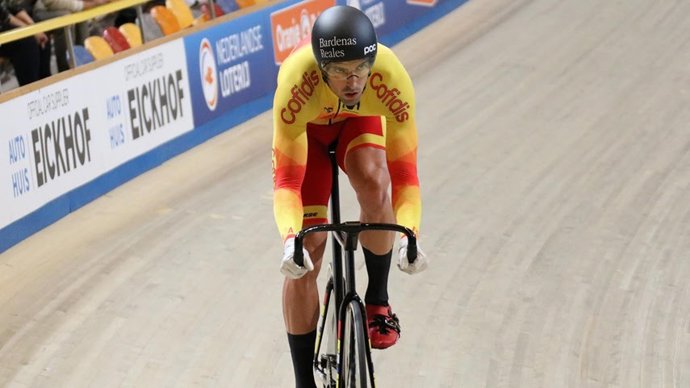 Archivo - El ciclista español Juan Peralta