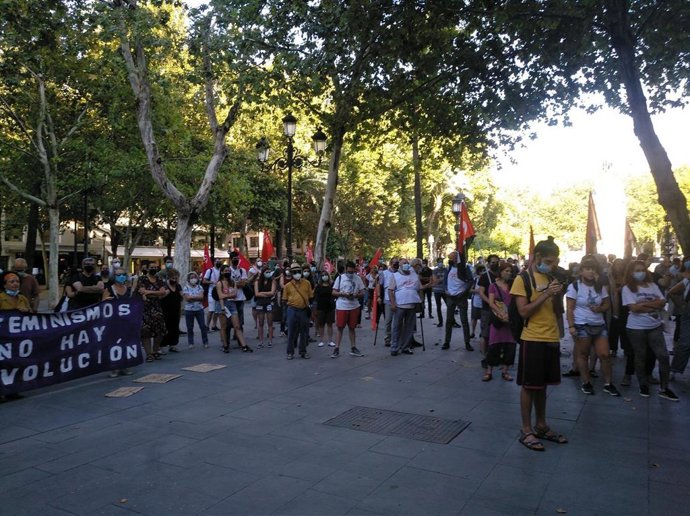 Protesta en la Plaza Nueva