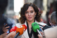 Ayuso ve como un nuevo "ataque directo contra Madrid" que Sánchez quiera sacar sedes de instituciones de la región