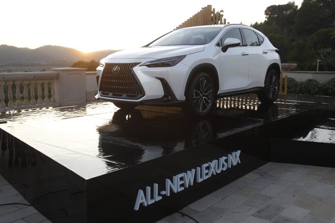 Lexus presenta en Mallorca el nuevo Lexus NX, el primer híbrido enchufable de la marca.