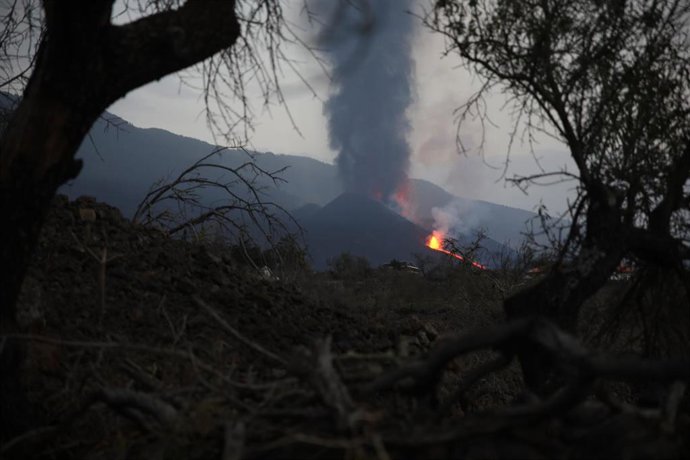 El volcán de Cumbre Vieja en La Palma. 