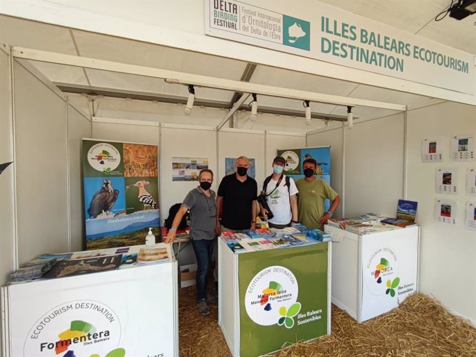 La Aetib participa en la feria Delta Birding Festival para impulsar el ecoturismo en Baleares.