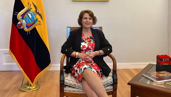 Rosalía Arteaga, candidata de Ecuador a la SEGIB