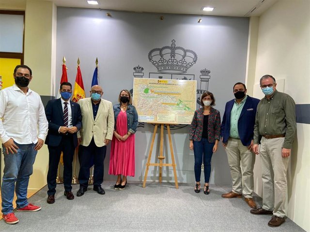 Comparecencia de prensa para informar de nuevos proyectos de modernización de regadíos