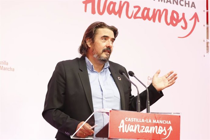 El senador y secretario de Organización del PSOE de Guadalajara, Rafael Estaban