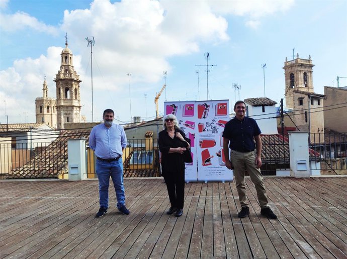 La Federació Coordinadora de Muixerangues, Antnia Vicens y Josep Gregori, galardonados en la Plaa del Llibre 2021
