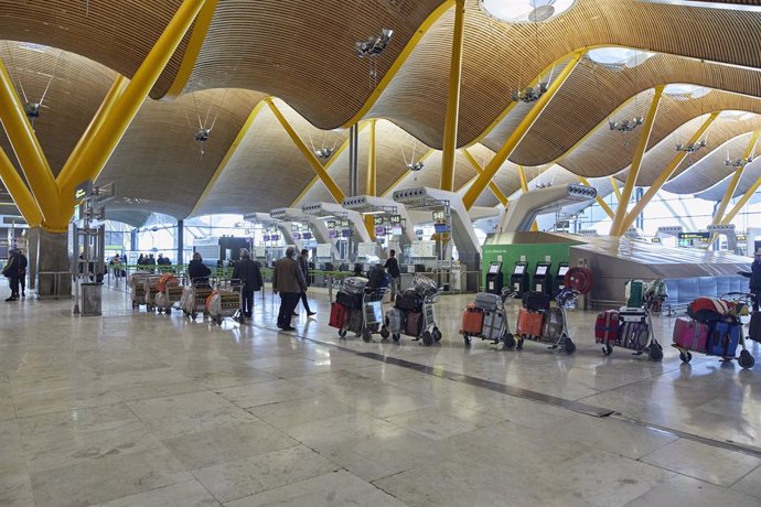 Archivo - Imagen del aeropuerto Adolfo Suárez-Madrid Barajas