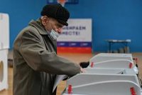 La Policía de Rusia realiza una redada en la sede del Partido Comunista ante denuncias de fraude electoral