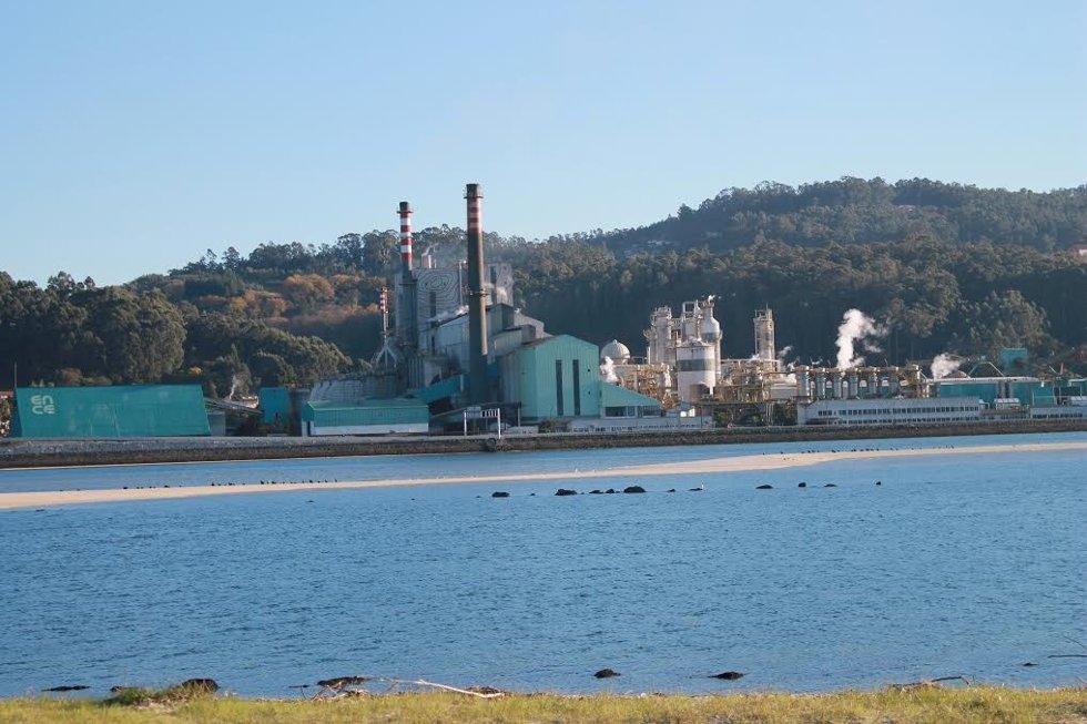 Archivo - Arquivo - Fábrica de Ence en Lourizán, na ría de Pontevedra