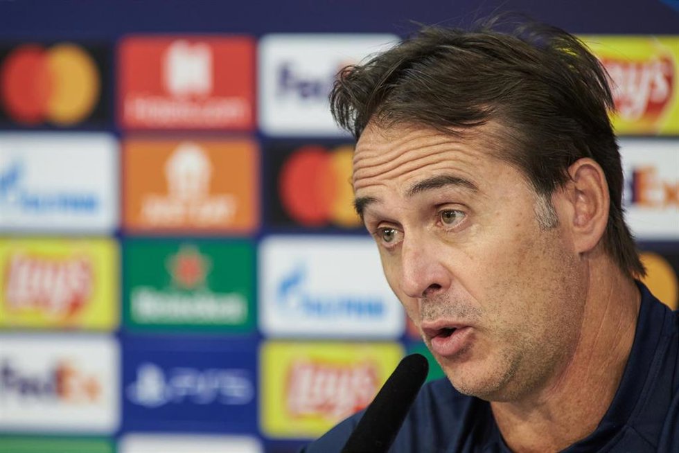 Julen Lopetegui durante una rueda de prensa