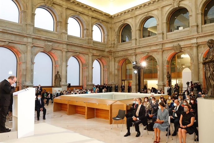 Acto de entrega de los Premios Nacionales de Cultura 2018-2019 a cargo de Sus Majestades los Reyes acompañados por el ministro de Cultura, Miquel Iceta