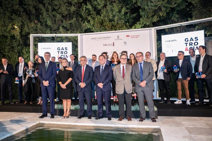 El presidente de Castilla-La Mancha, Emiliano García-Page, preside, en el Cigarral de las Mercedes en Toledo, la V edición de los premios gastronómicos GASTRO&CIA que organiza el diario La Razón