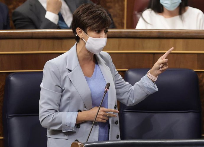 La ministra Portavoz, Isabel Rodríguez, interviene en una sesión de control al Gobierno en el Congreso de los Diputados, a 22 de septiembre de 2021, en Madrid, (España). Este pleno, marcado por la comparecencia de la ministra de Hacienda para explicar 