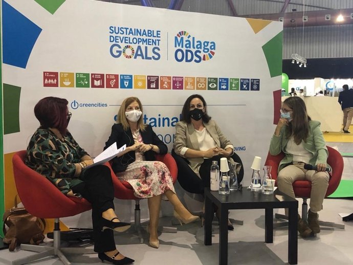 Inauguración de la feria Greencities en Málaga, con participación de la directora general de Economía Circular de C-LM, Marta Gómez