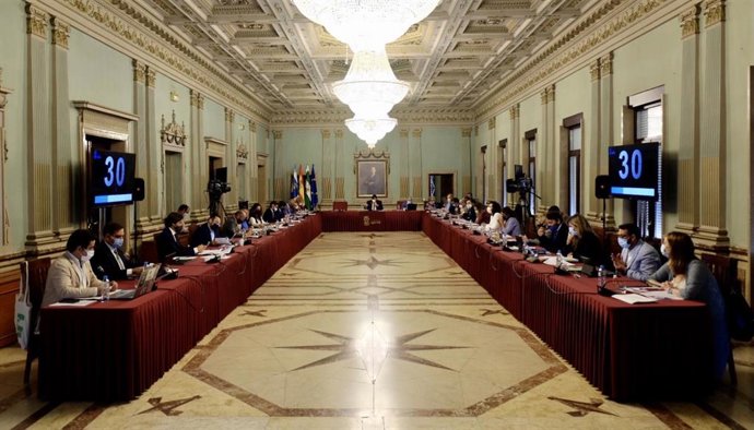 Pleno correspondiente al mes de septiembre en el Ayuntamiento de Huelva.