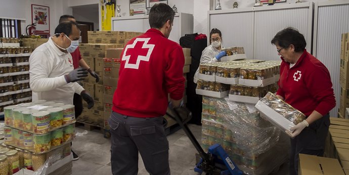 Archivo - Programa De Ayuda Alimentaria Fead 2020 Datos Cruz Roja En La C. Valenciana