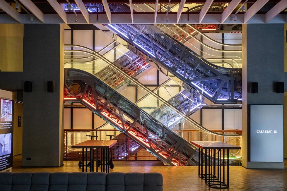 Archivo - Vista del interior de la Casa Seat, que a partir del viernes y hasta el sábado acogerá variedad de iniciativas culturales con motivo de su inauguración
