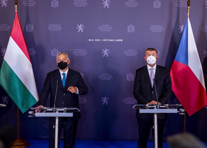 El primer ministro de Hungría, Viktor Orbán, y su homólogo de República Checa, Andrej Babis