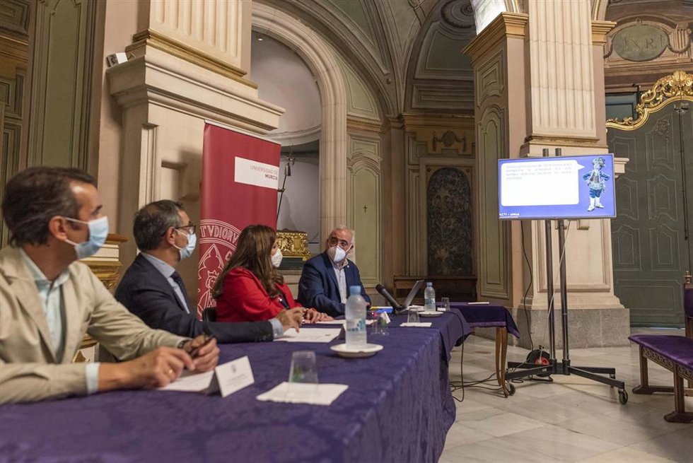 UMU diseña juego didáctico para recorrer virtualmente el Museo Salzillo