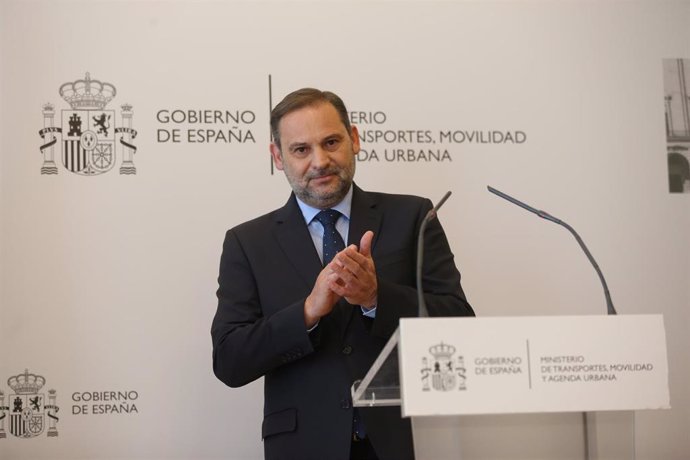 Archivo - El exministro de Transportes, Movilidad y Agenda Urbana, José Luis Ábalos.