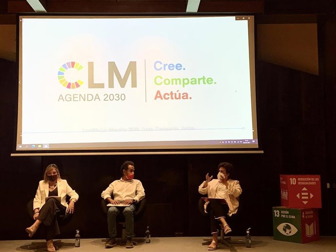 Puertollano apuesta por ganar espacio al peatón en una ciudad con 31.000 coches y 46.500 habitantes: "¡Qué brutalidad!"