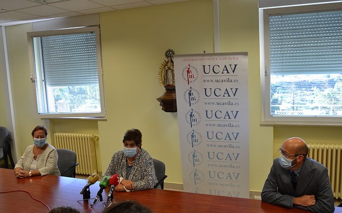 Presentación del máster en cuidados paliativos dela UCAV.