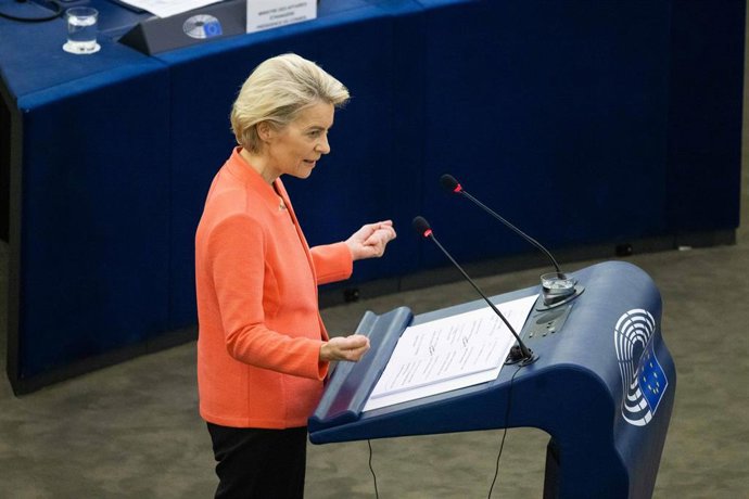 15 September 2021, France, Strasbourg: President of the European Commission Ursula von der Leyen delivers a speech during a plenary session at the European Parliament. Photo: Philipp von Ditfurth/dpa
