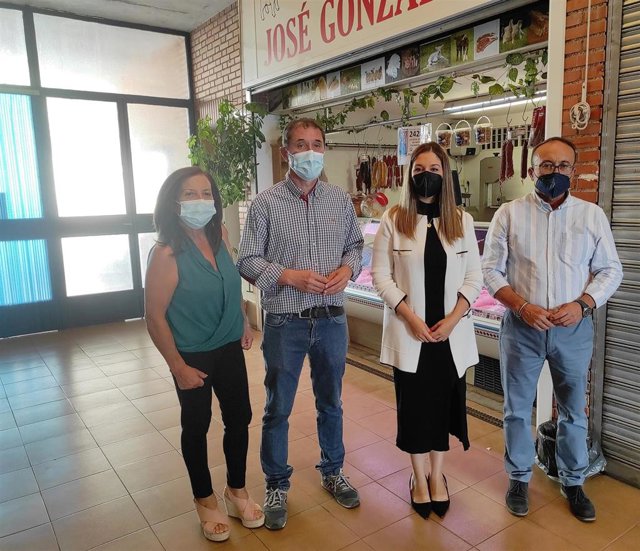 Viista al mercado de abastos de Torres de Albanchez.
