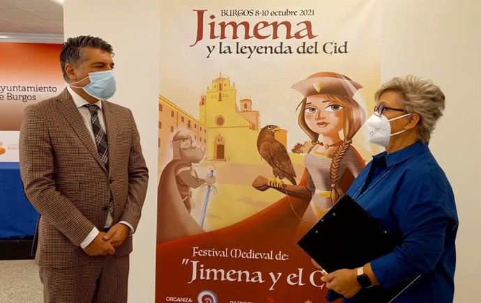 El vicealcalde de Burgos, Vicente Marañón, junto a la directora de Somos Eventos, Pilar Carvallo, en la presentación del Festival Jimena y la leyenda del Cid.